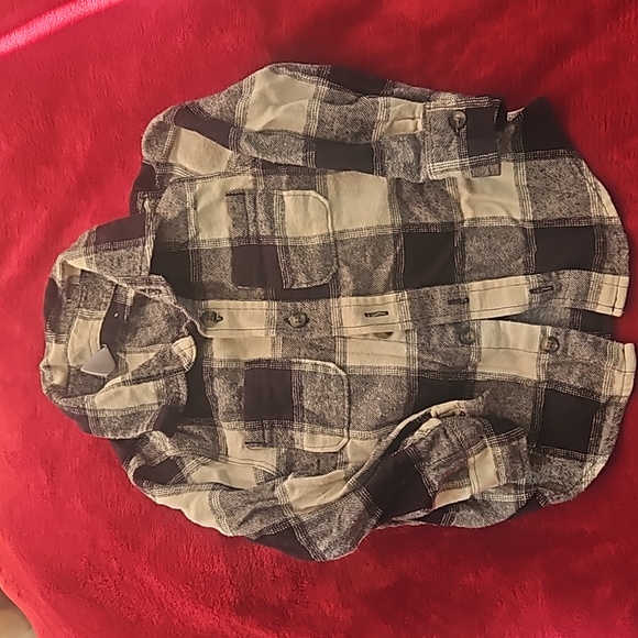 3 boys 3T dressy shirts - Picture 3 of 4